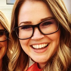 Meet your Posher, Brittney